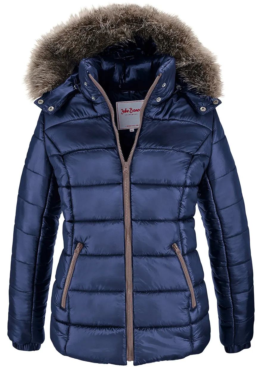 Winterjacke mit Kapuze