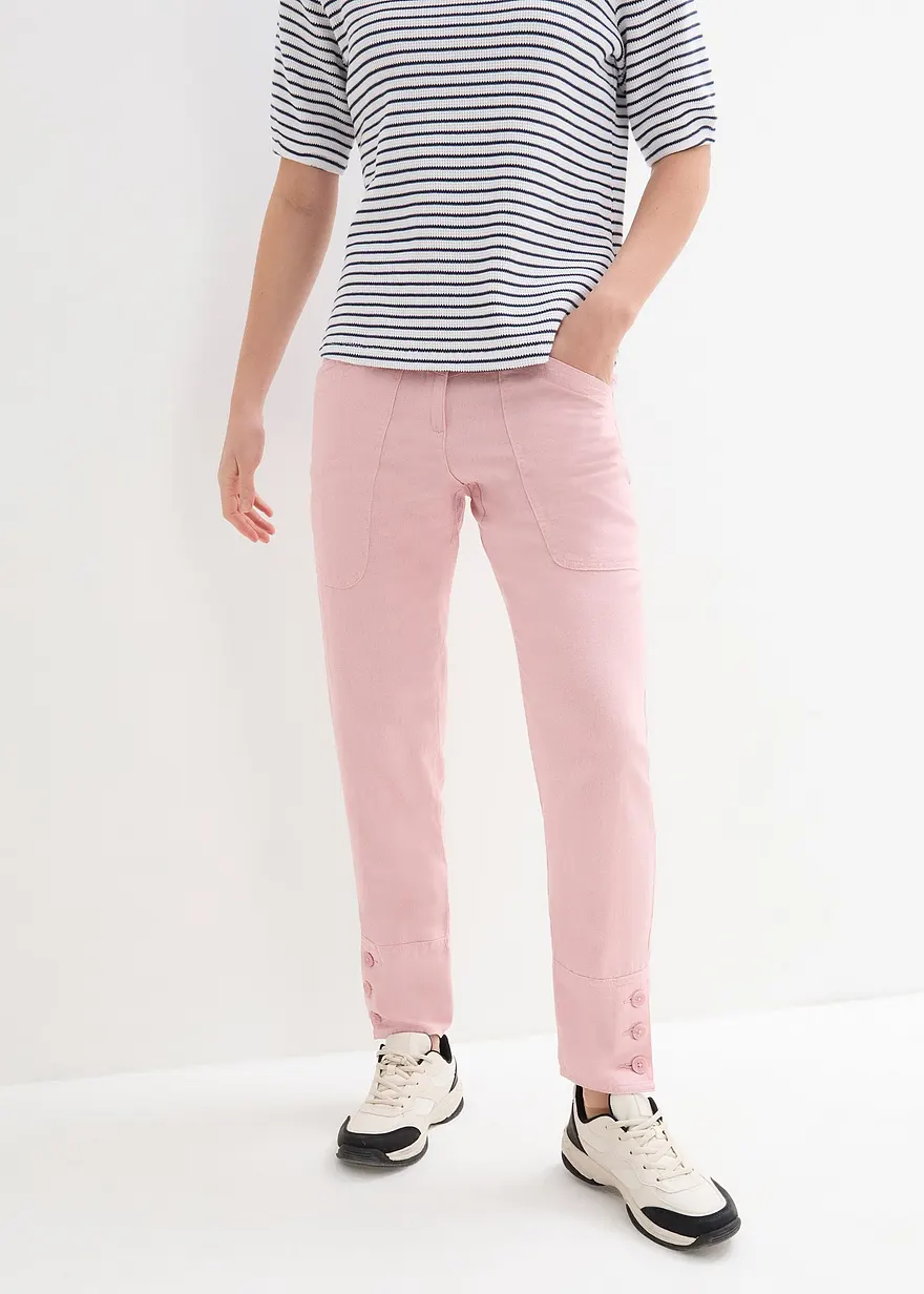 Leinenhose mit Taschendetails und Knöpfen am Saum