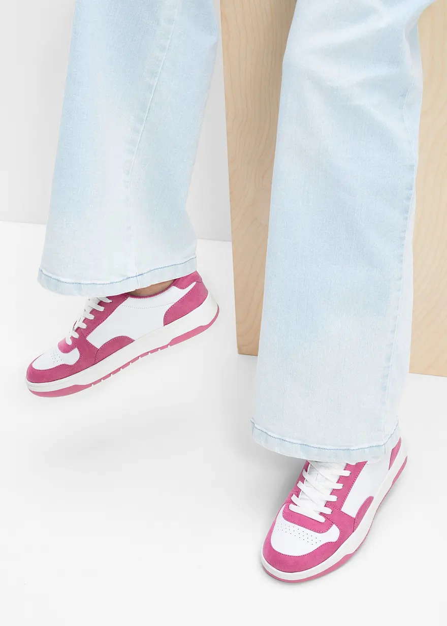 Sneaker