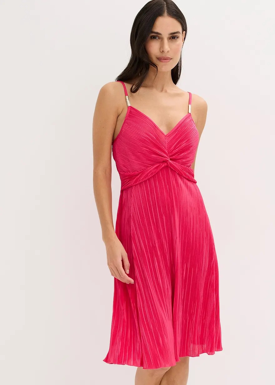 Minikleid aus glänzendem Material mit Plissee