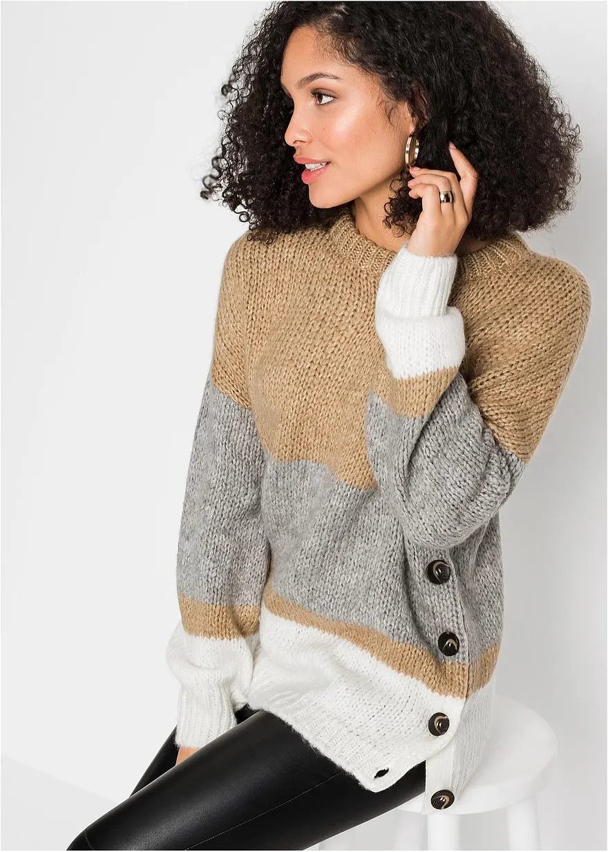 Gestreifter Oversize-Pullover mit Knöpfen