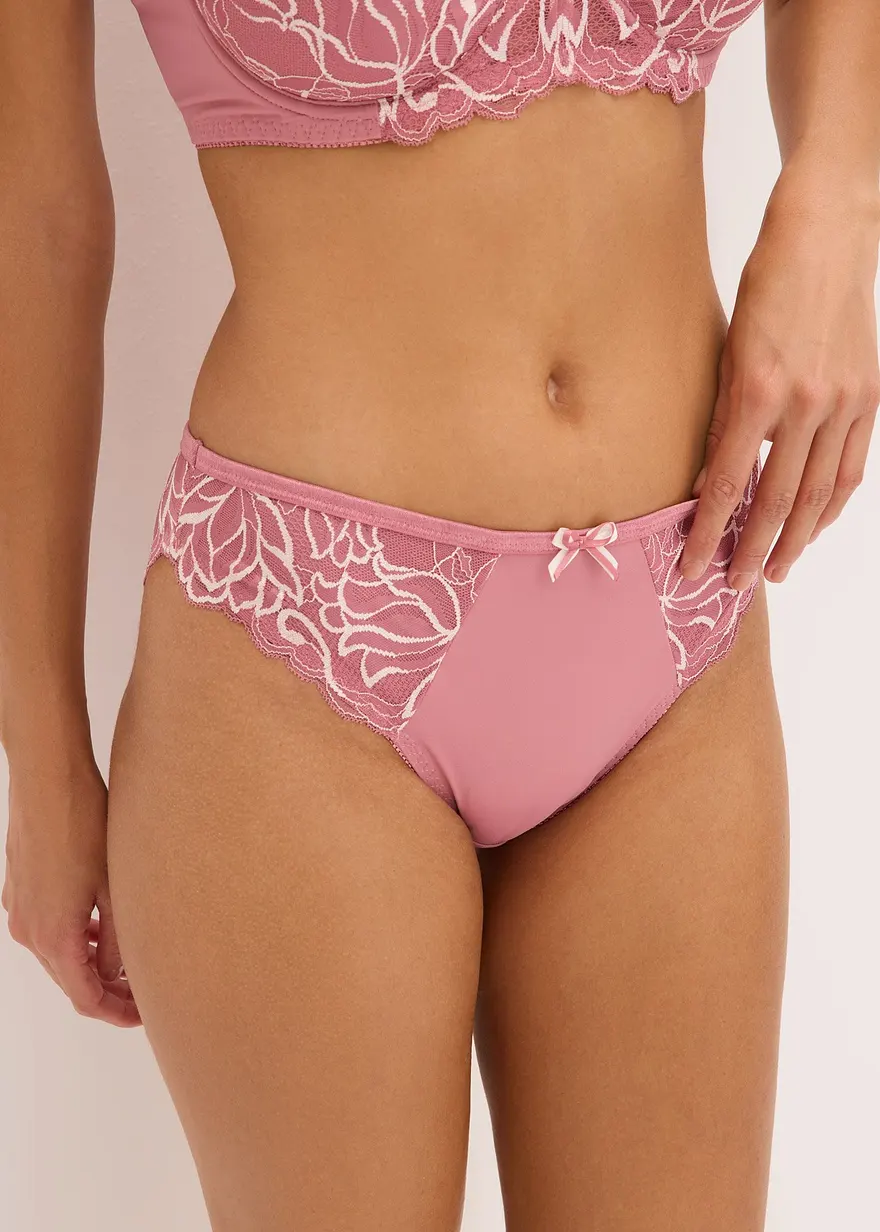 Slip mit zarter Spitze
