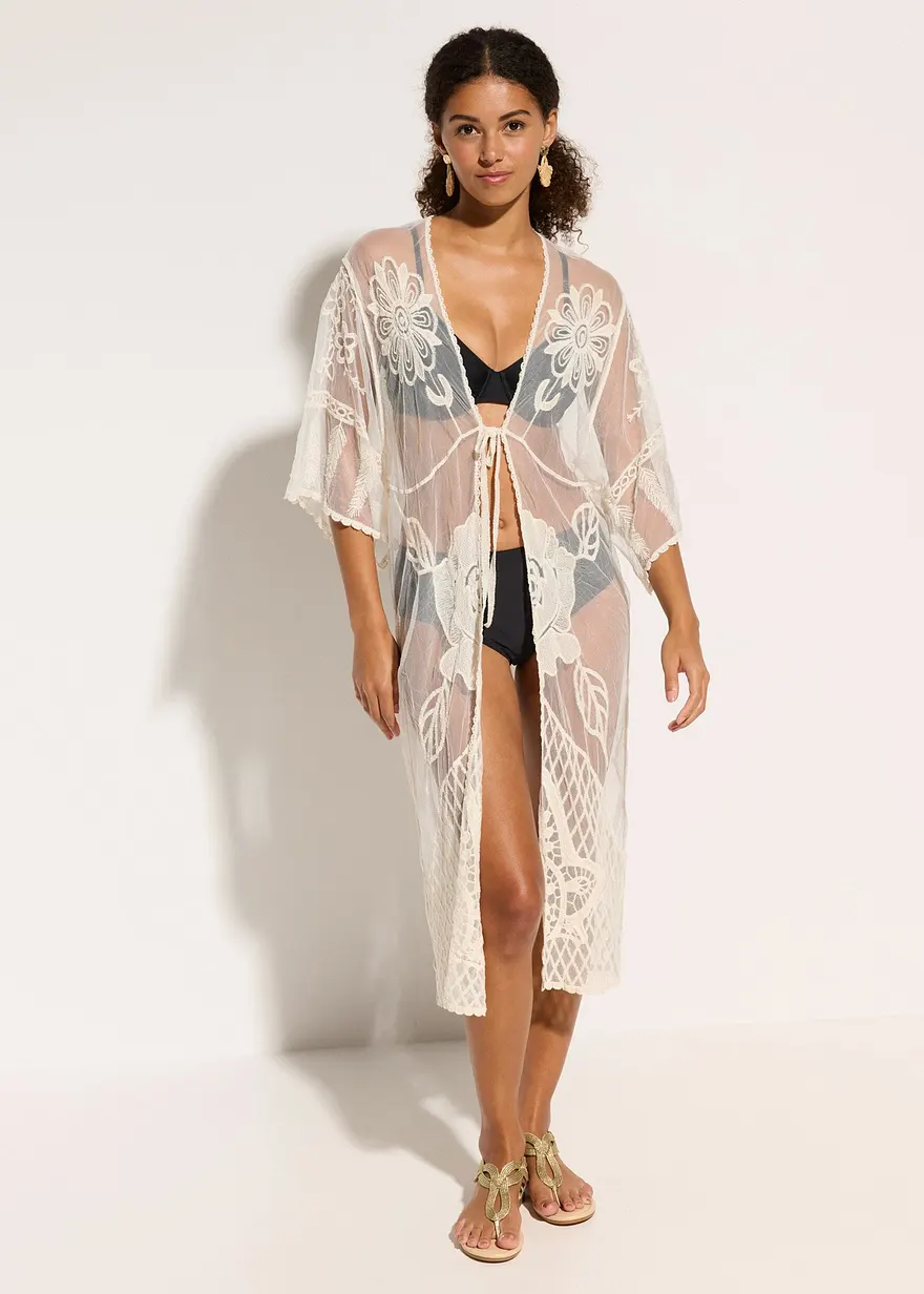 Transparenter Strandkimono mit Spitze
