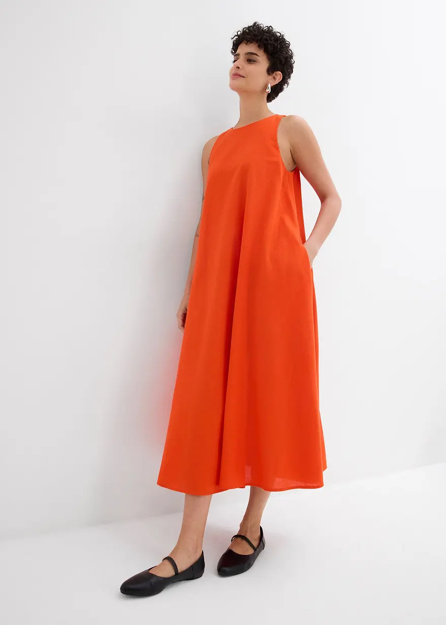 Ausgestelltes Midikleid aus Viskose-Mix