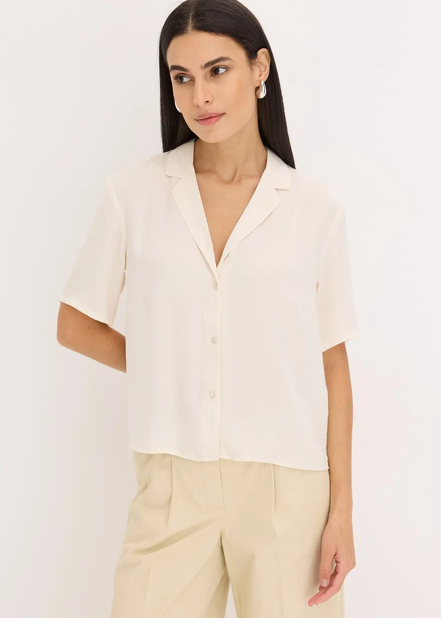 Satin-Bluse mit Reverskragen