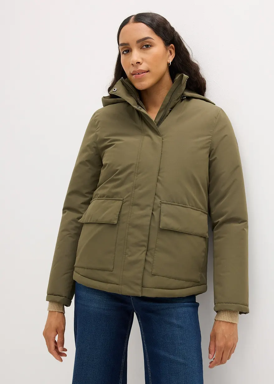 Winterjacke mit aufgesetzen Taschen