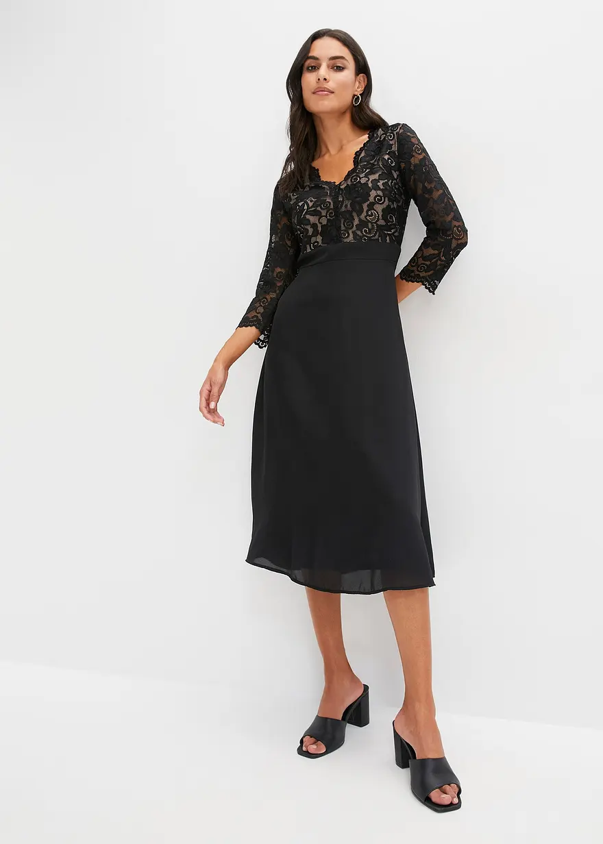 Chiffonkleid mit Spitze