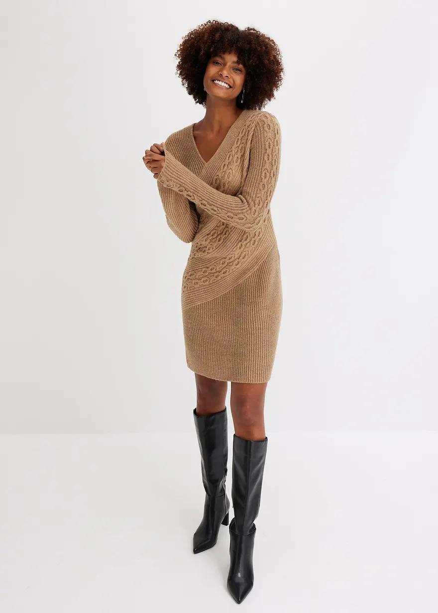 Strickkleid mit Ripp- und Zopfmuster