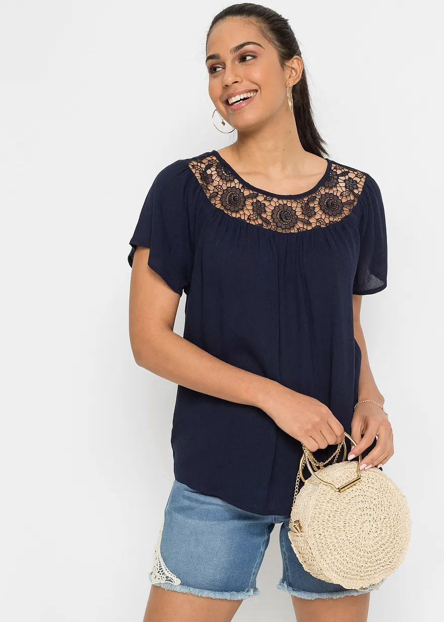 Bluse mit Spitze