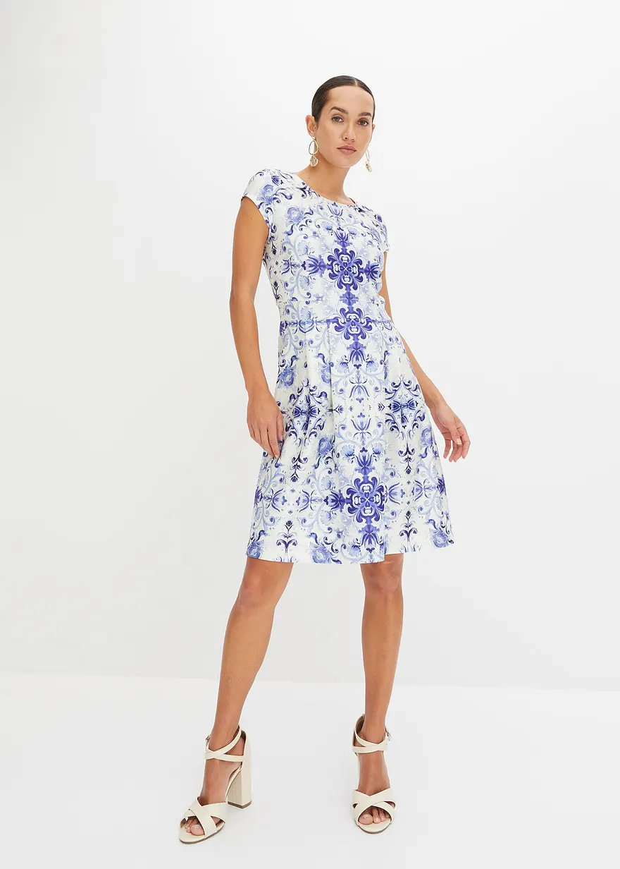 Jerseykleid mit eingelegten Falten