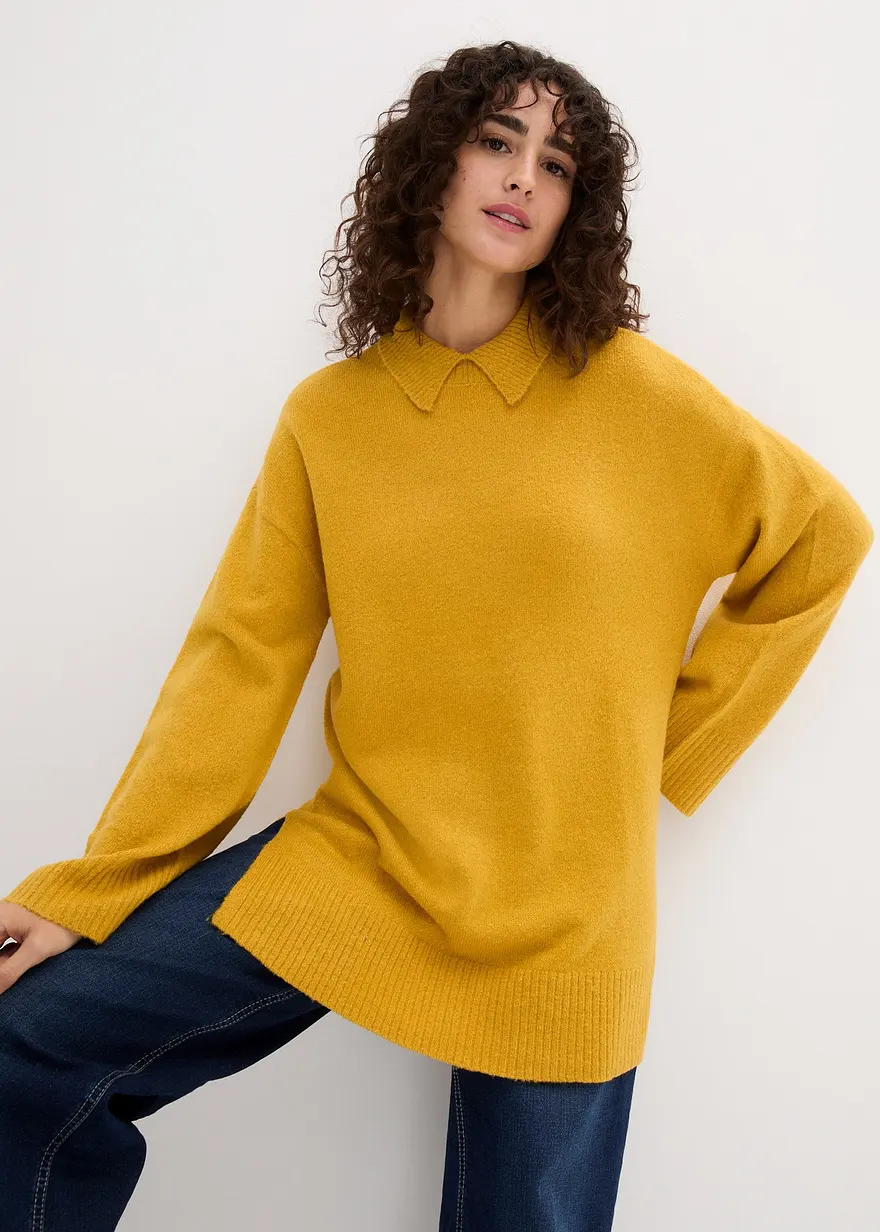 Oversize Pullover mit Turtleneck und Seitenschlitzen