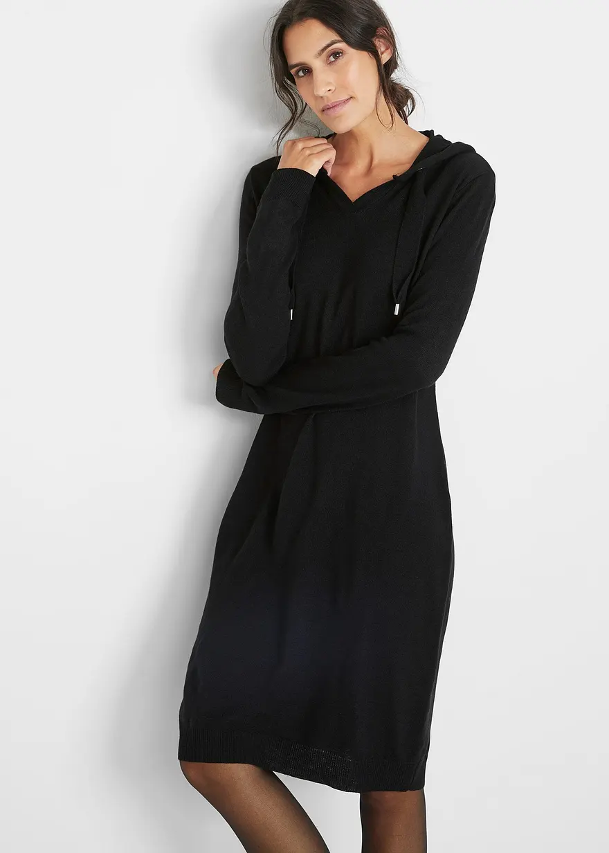 Strickkleid mit Kapuze