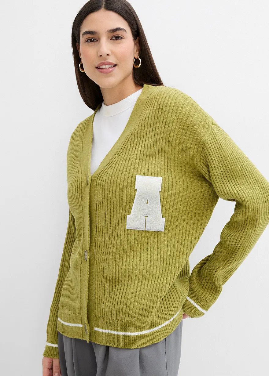 Oversize-Strickjacke mit Stickerei