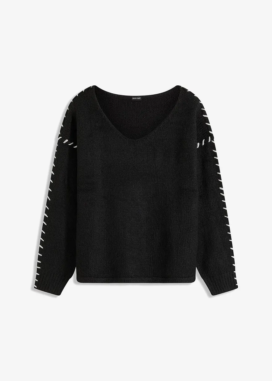 Weicher Grobstrickpullover mit gestickten Kontrast-Nähten
