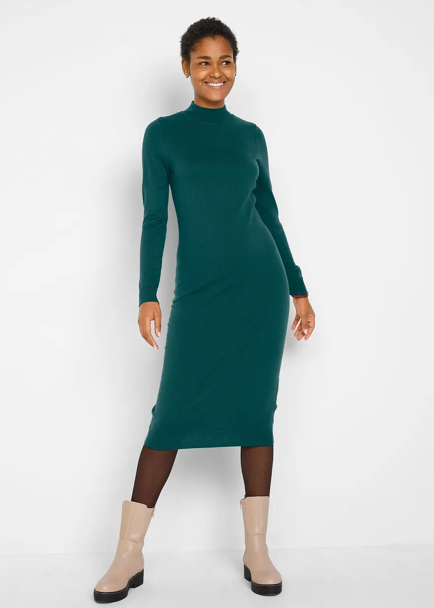 Strickkleid mit Stehkragen