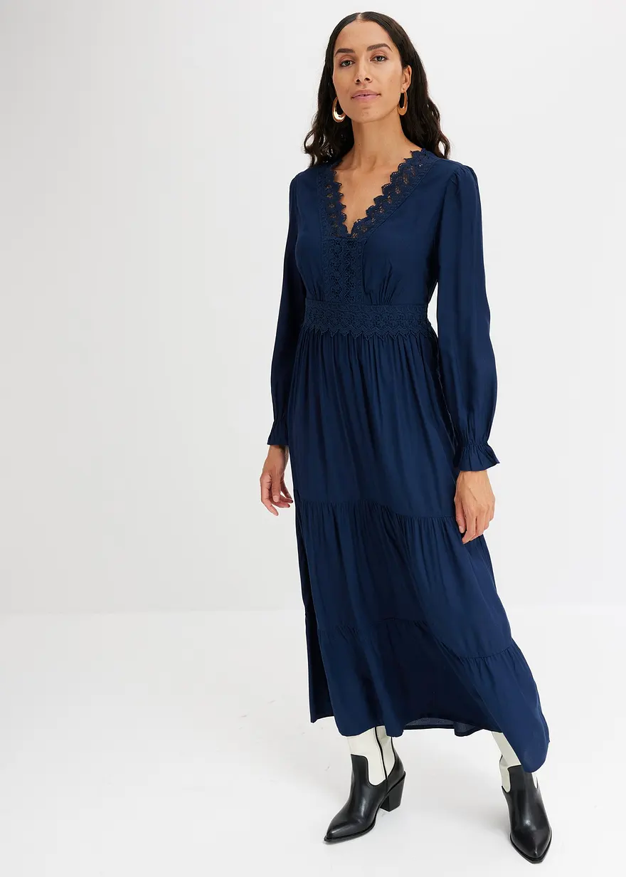 Maxikleid mit Spitze