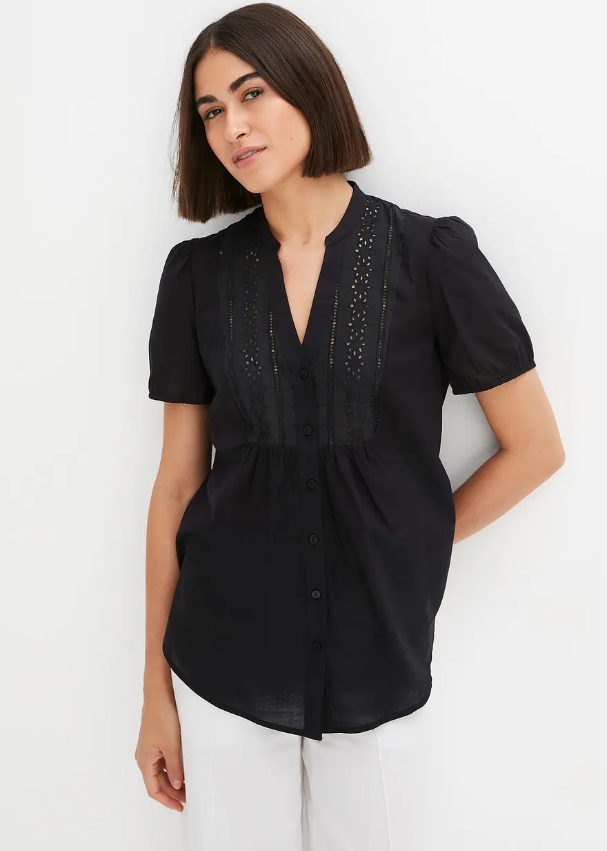 Bluse mit Lochstickerei