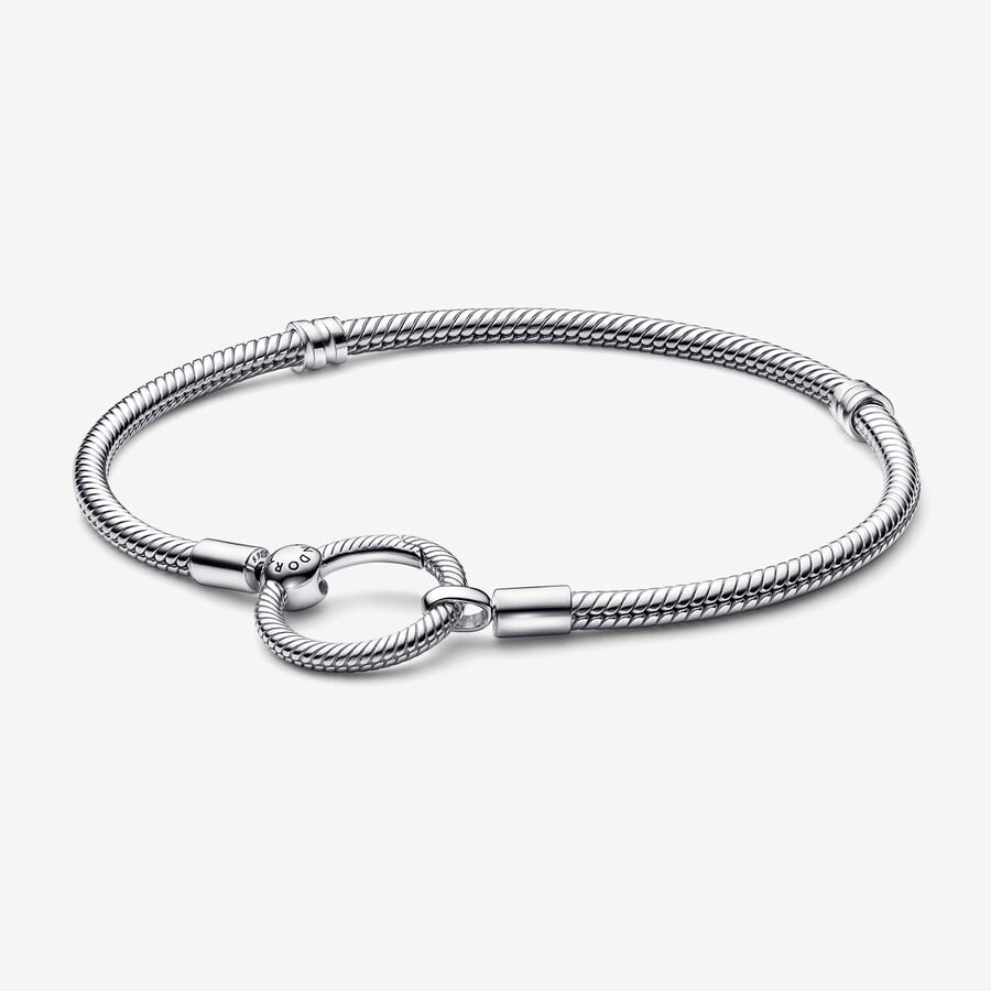O Closure Snake Chain Bracelet